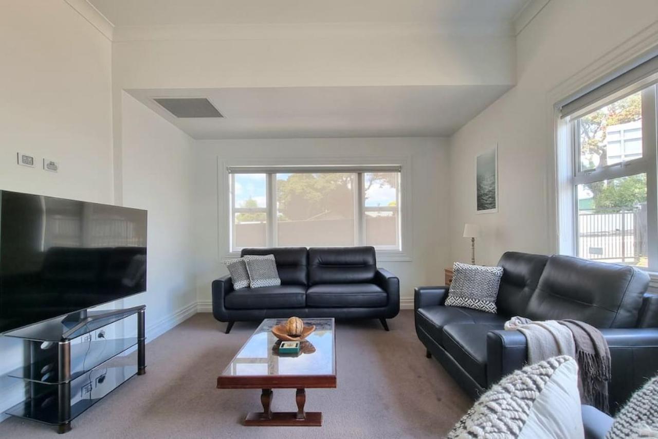 Central Auckland 5-Bedroom Villa With Free Parking 외부 사진