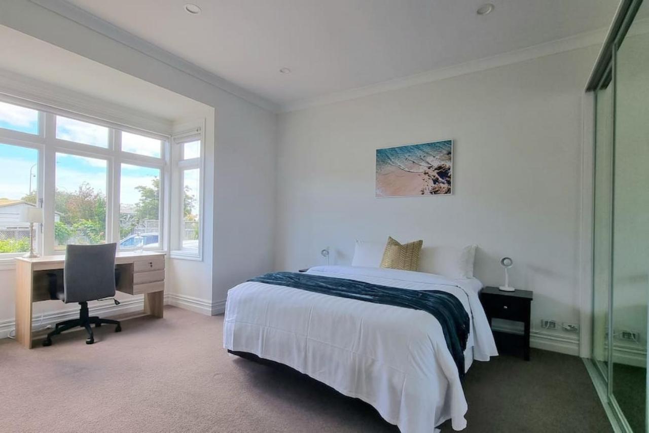 Central Auckland 5-Bedroom Villa With Free Parking 외부 사진